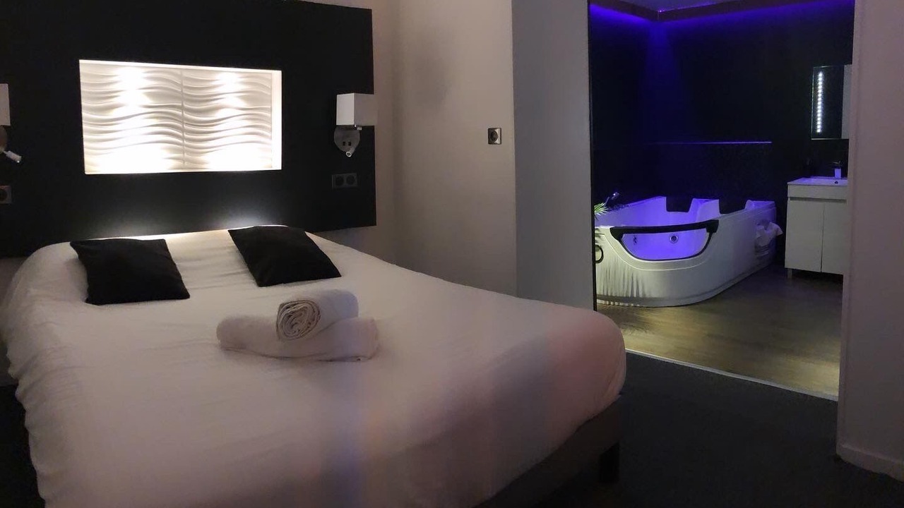 Photo of Others in Emanville