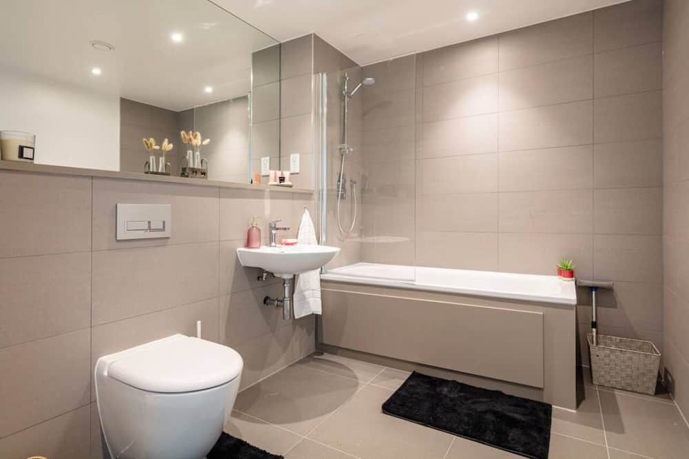 Photo of Bathroom in Wembley Central