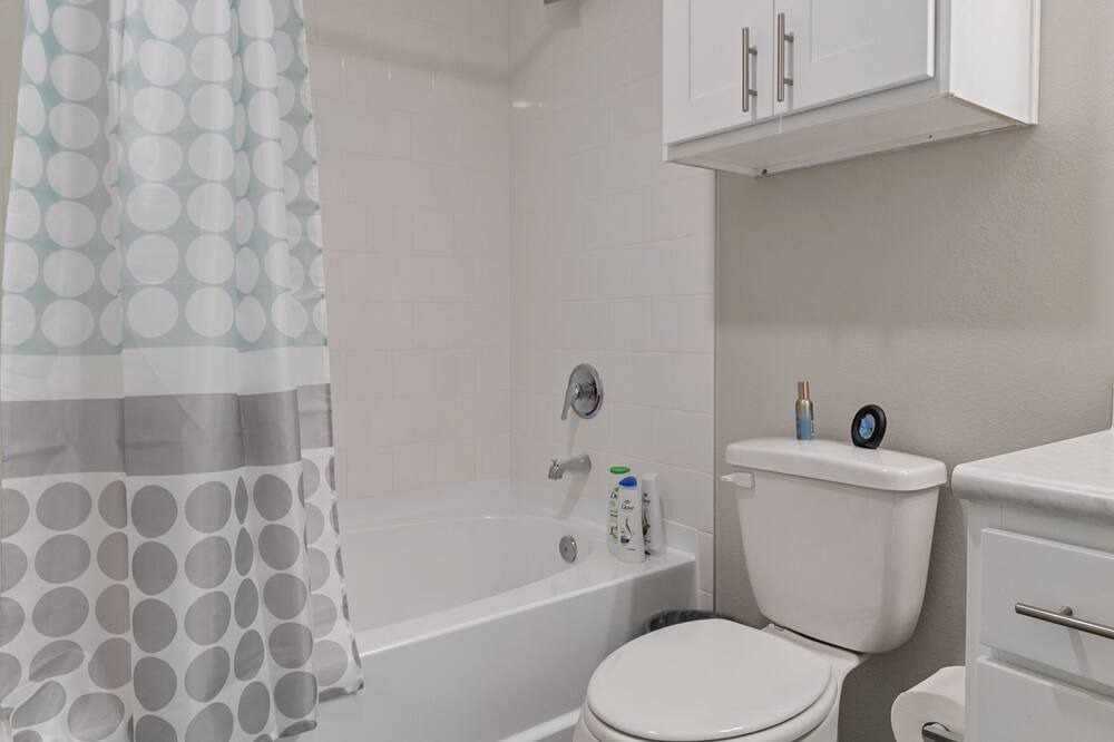 Photo of Bathroom in Little Elm