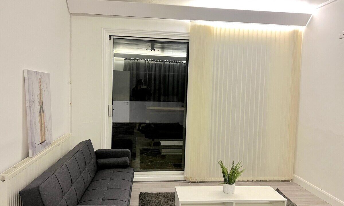 Photo of Others in Coulsdon West