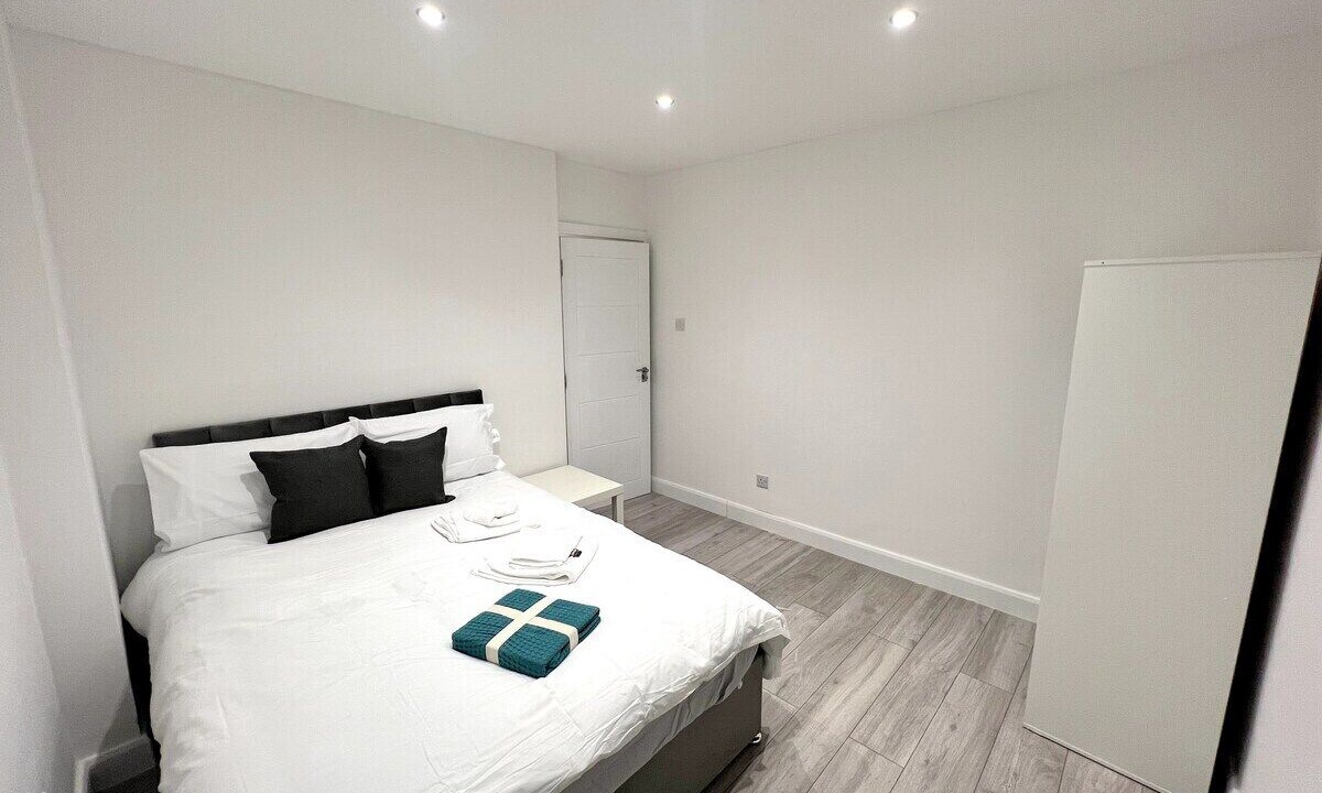 Photo of Others in Coulsdon West