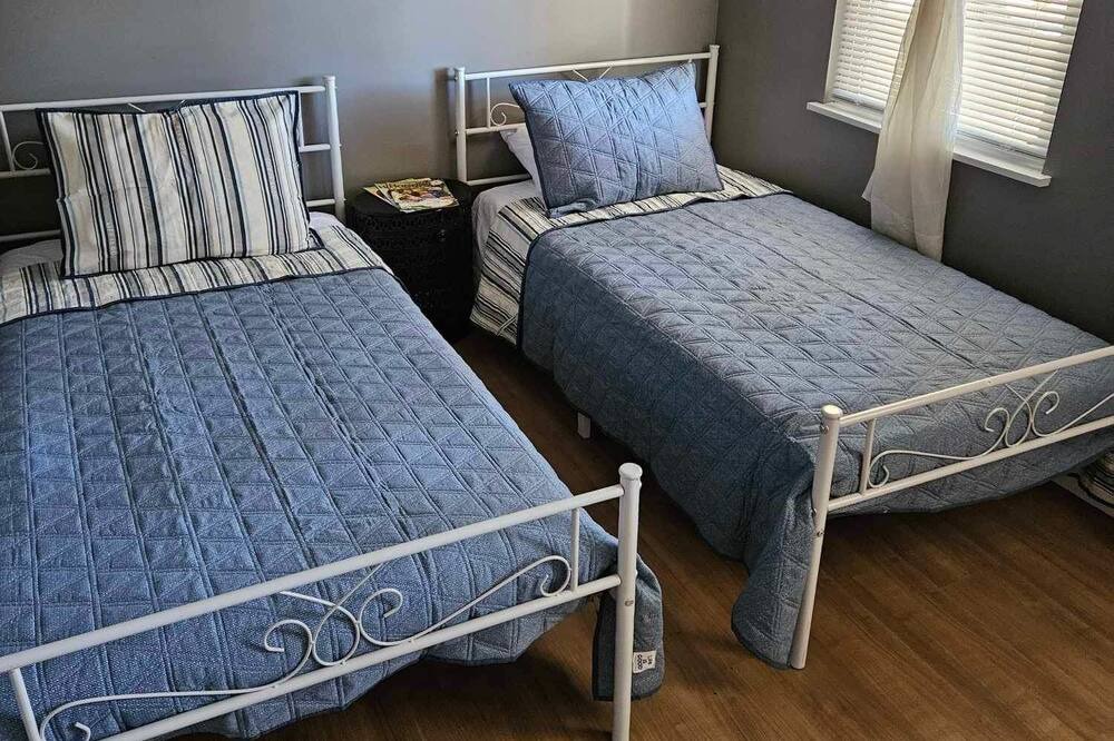 Photo of Bedroom in Flat Rock