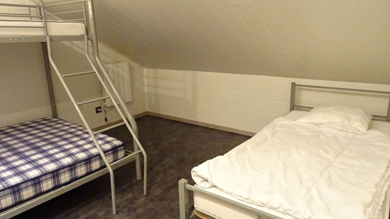 Photo of Others in Domessin