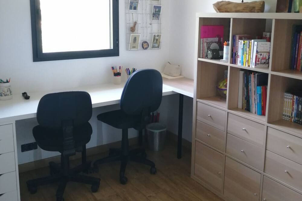 Photo of Others in Cucuron