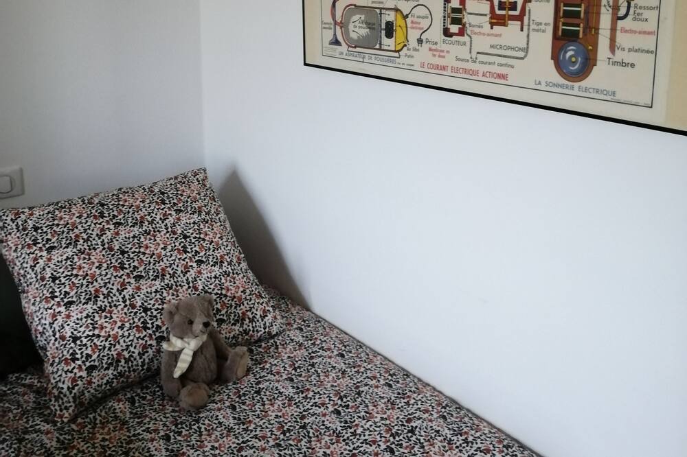 Photo of Others in Cucuron