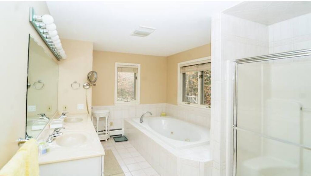Photo of Bathroom in West Hartford