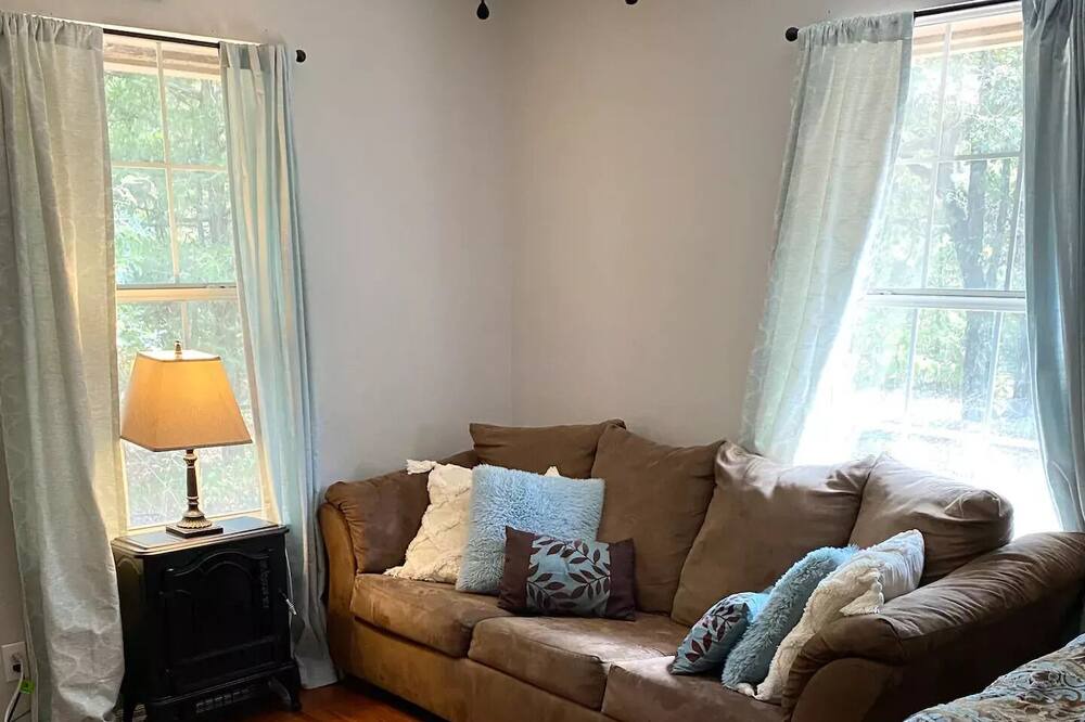 Photo of Bedroom in Edmond