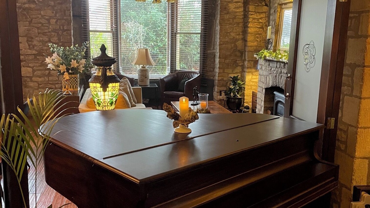 Photo of Others in Burford