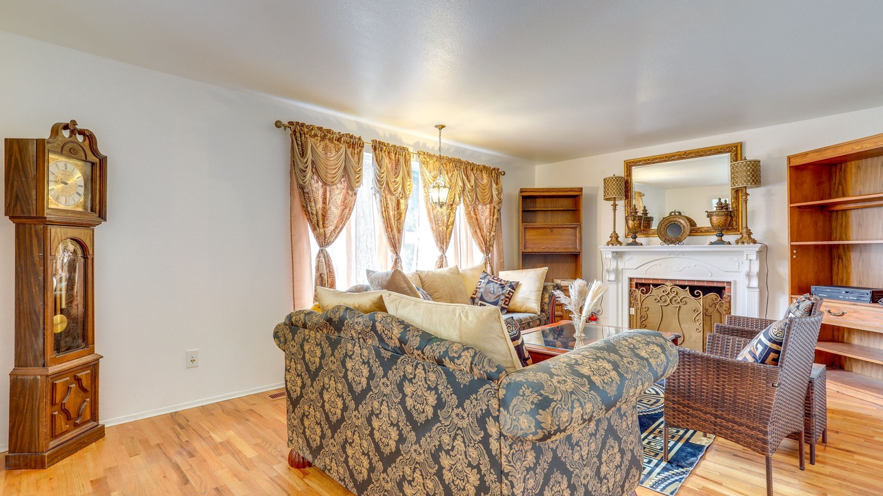 Photo of Others in Shoreline