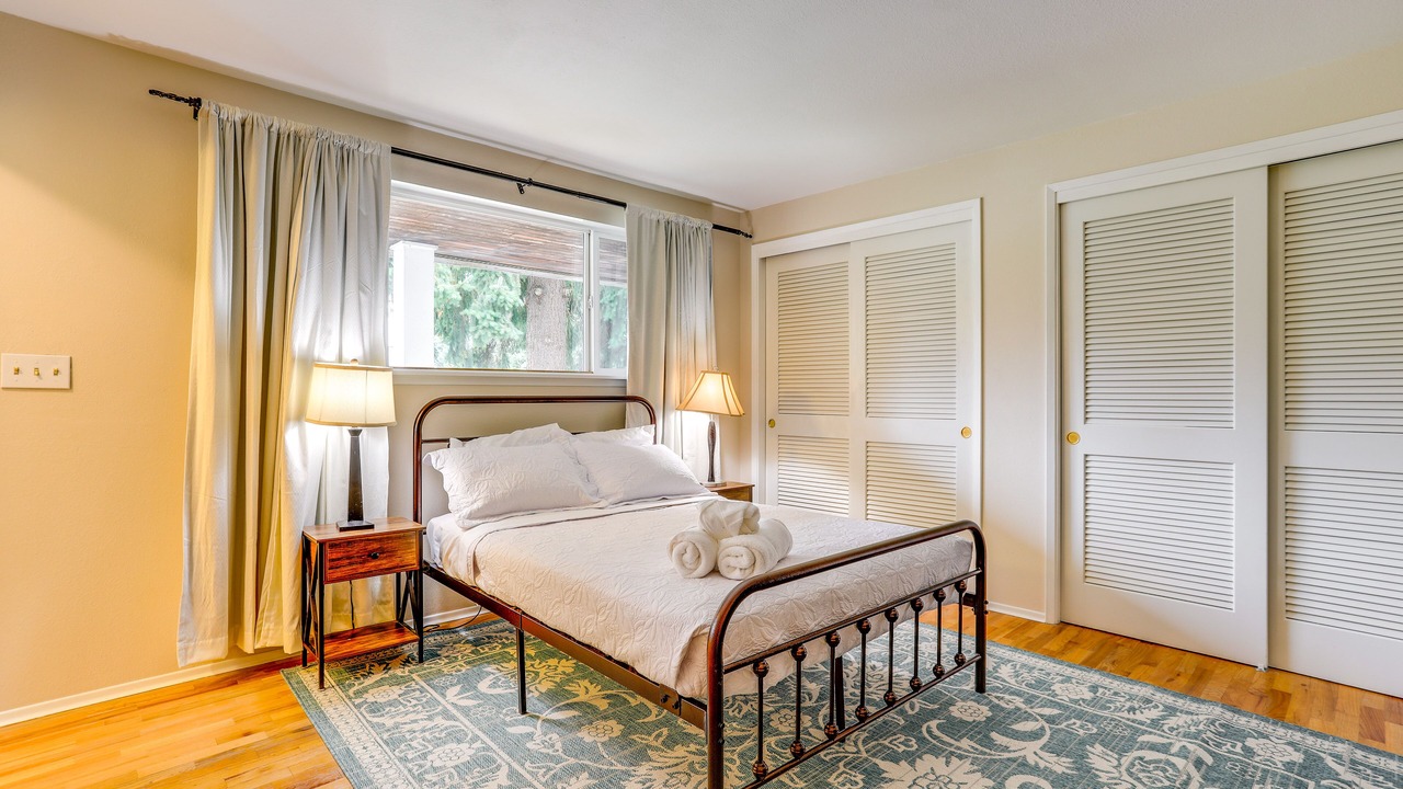 Photo of Others in Shoreline