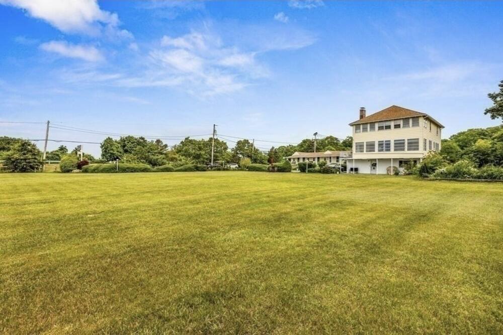 Photo of Others in Weweantic