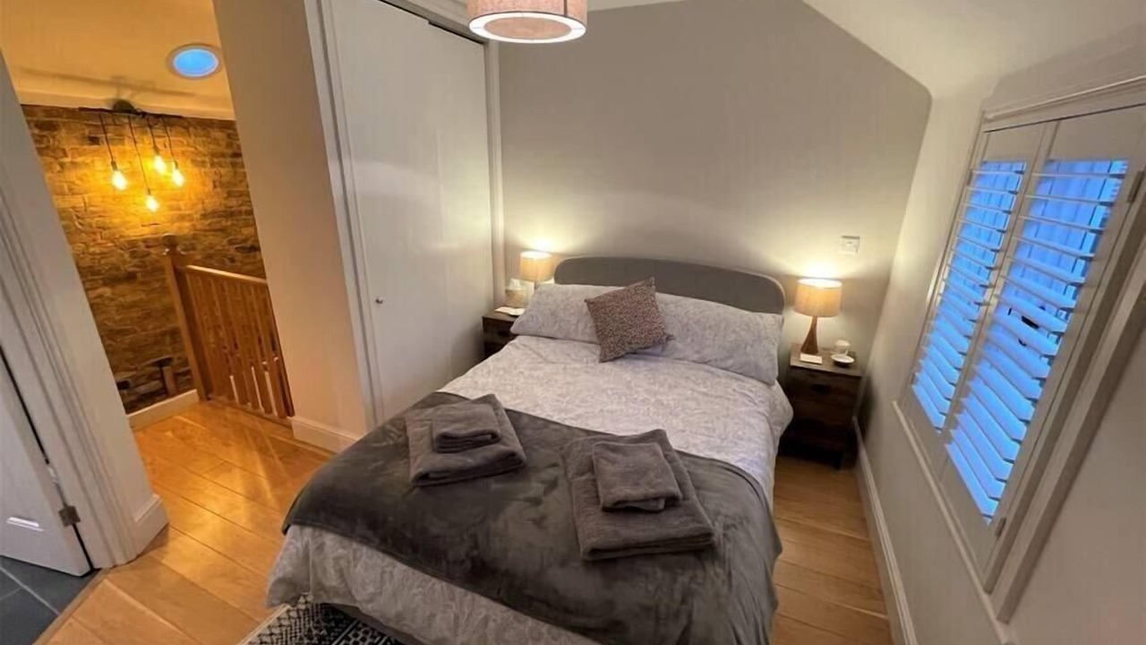 Photo of Others in Horsham