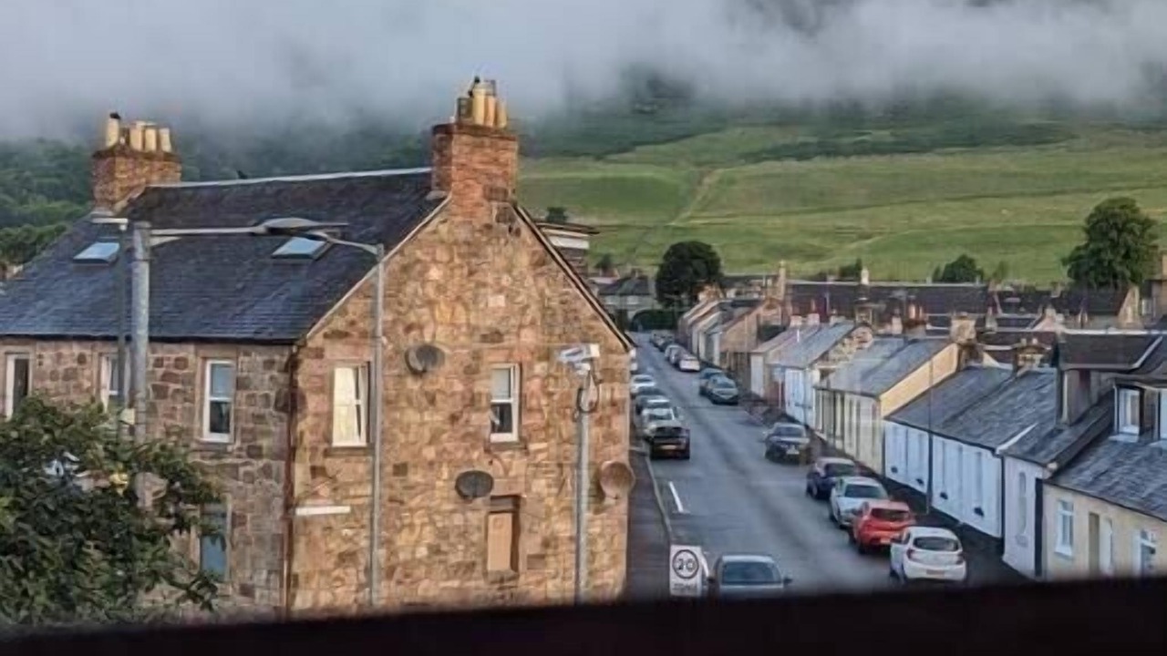 Photo of Buildings in Tillicoultry