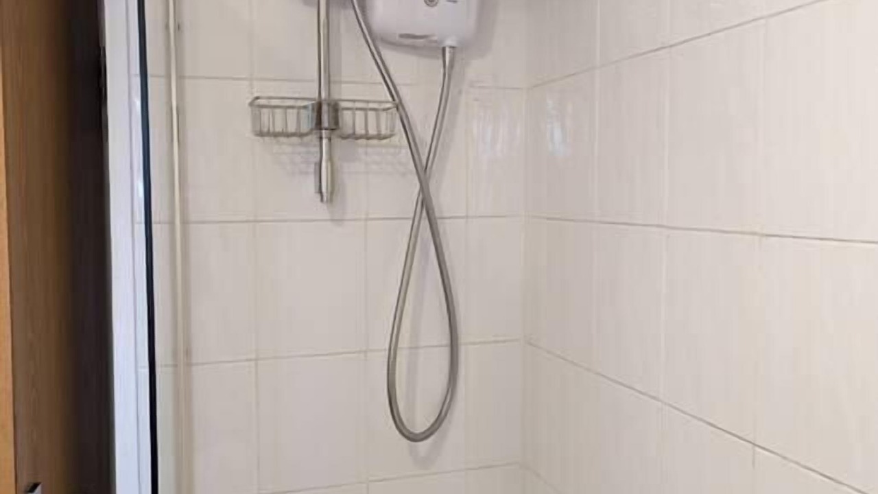 Photo of Bathroom in Tillicoultry