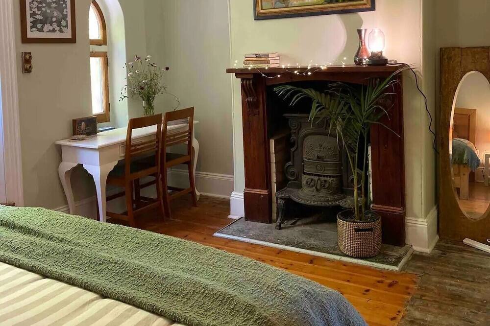 Photo of Bedroom in Upper Wakefield