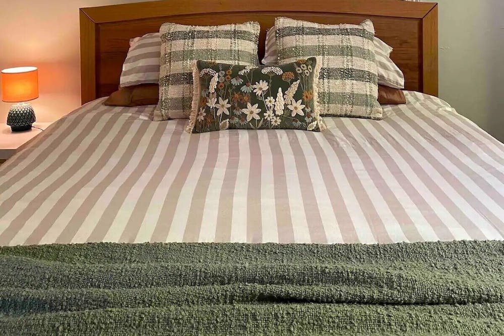 Photo of Bedroom in Upper Wakefield