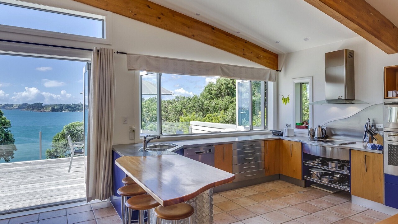 Photo of Kitchen in Oneroa