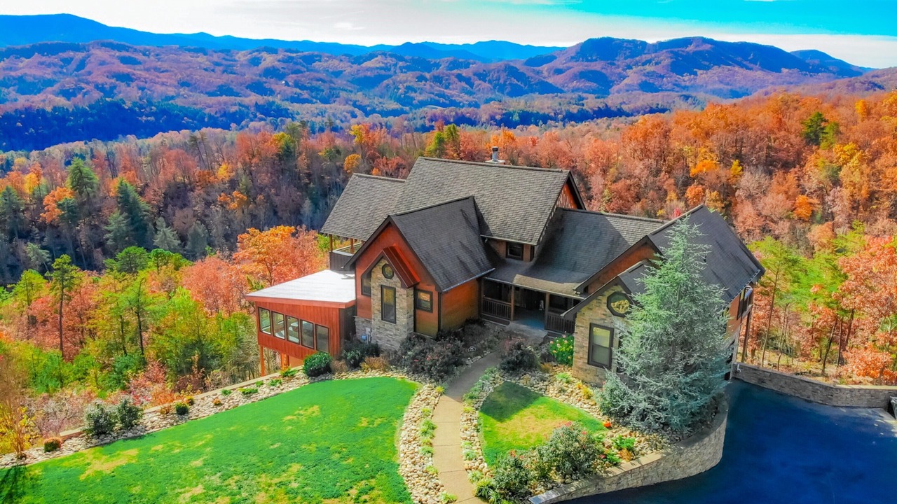Photo of Outdoor in Gatlinburg - Pigeon Forge