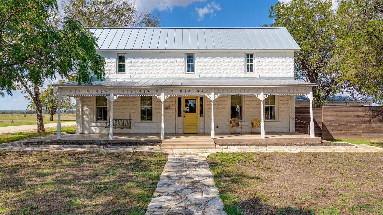 Photo of Outdoor in Harper