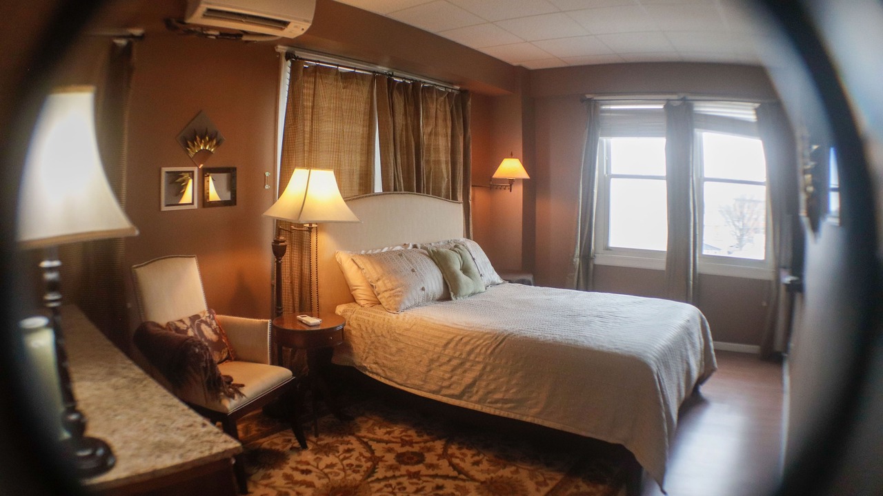 Photo of Bedroom in Fountain Square