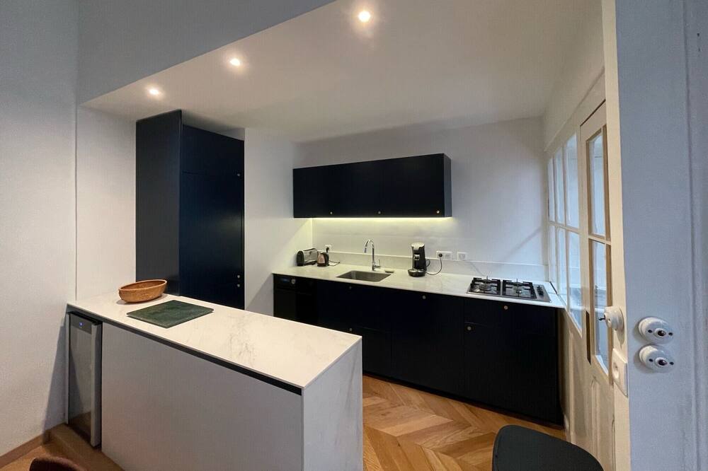 Photo of Kitchen in Graslin - Commerce