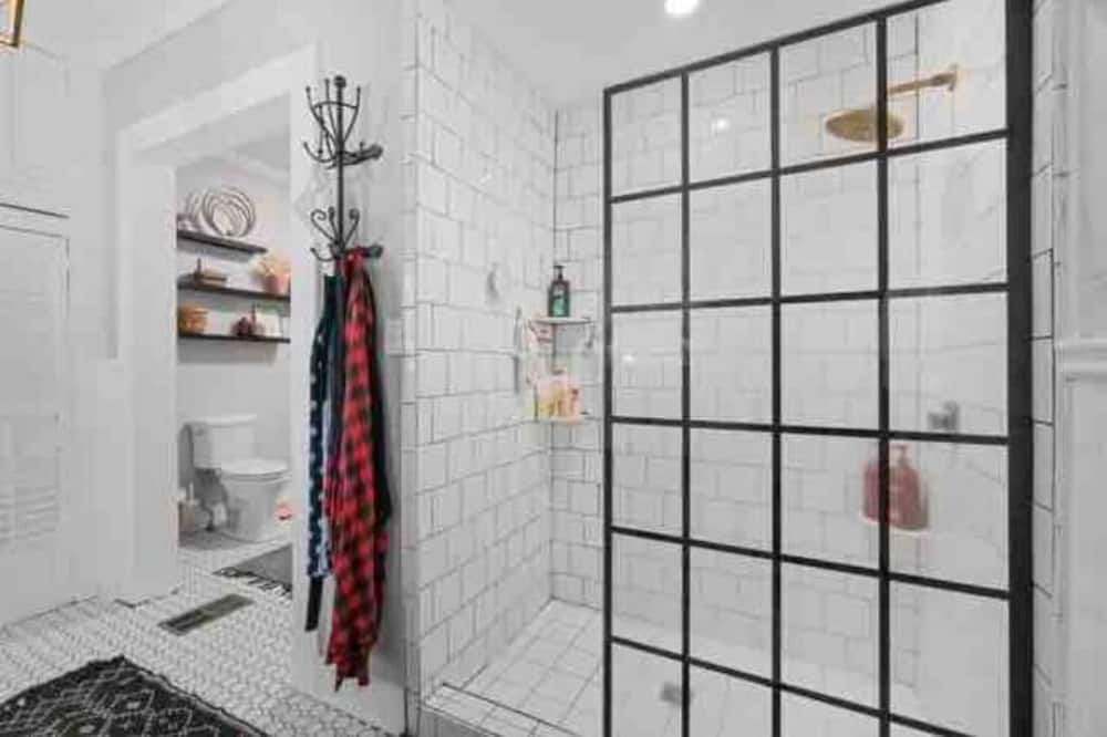 Photo of Bathroom in Columbia