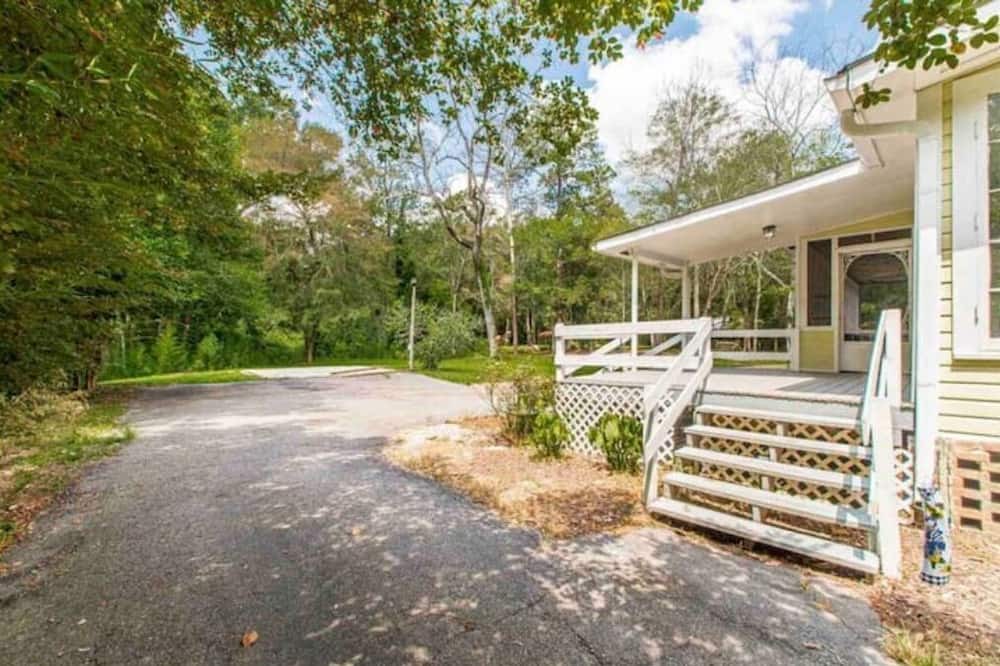 Photo of Outdoor in Columbia