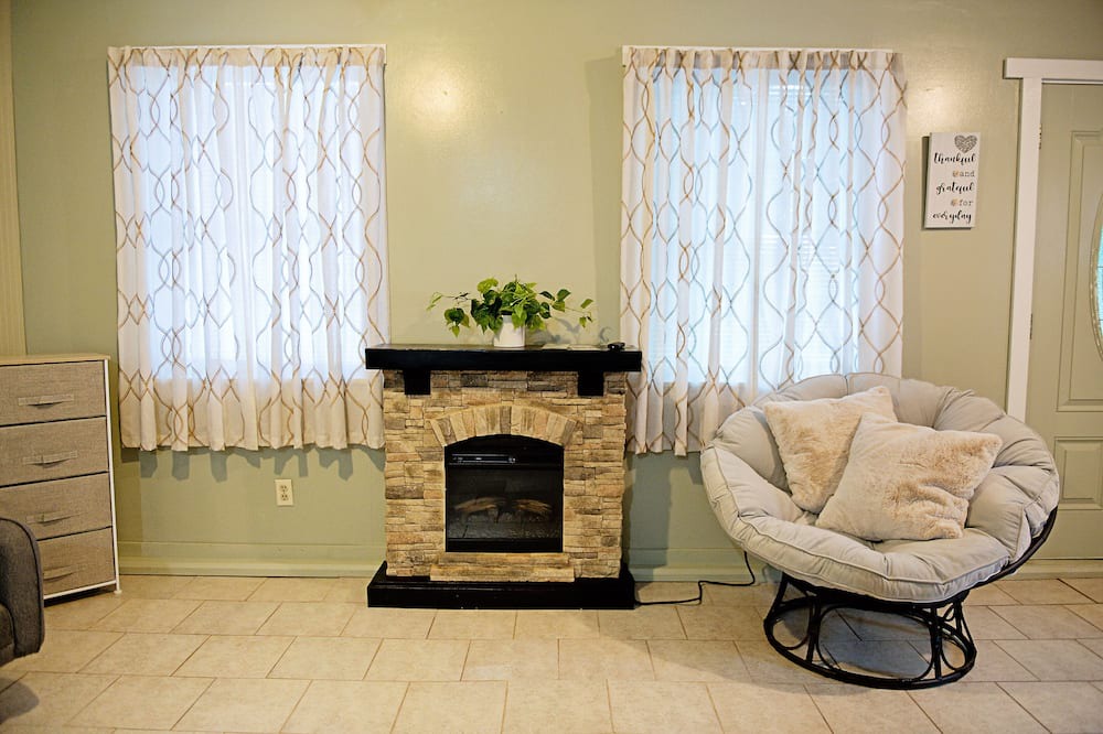 Photo of Bedroom in Ono