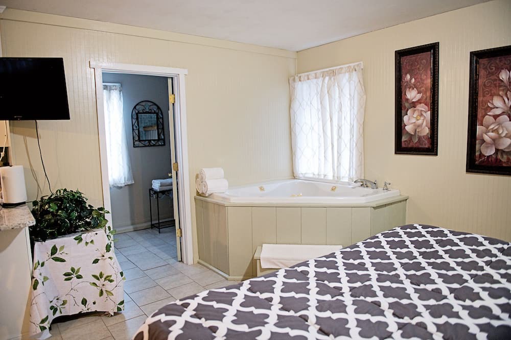 Photo of Bedroom in Ono