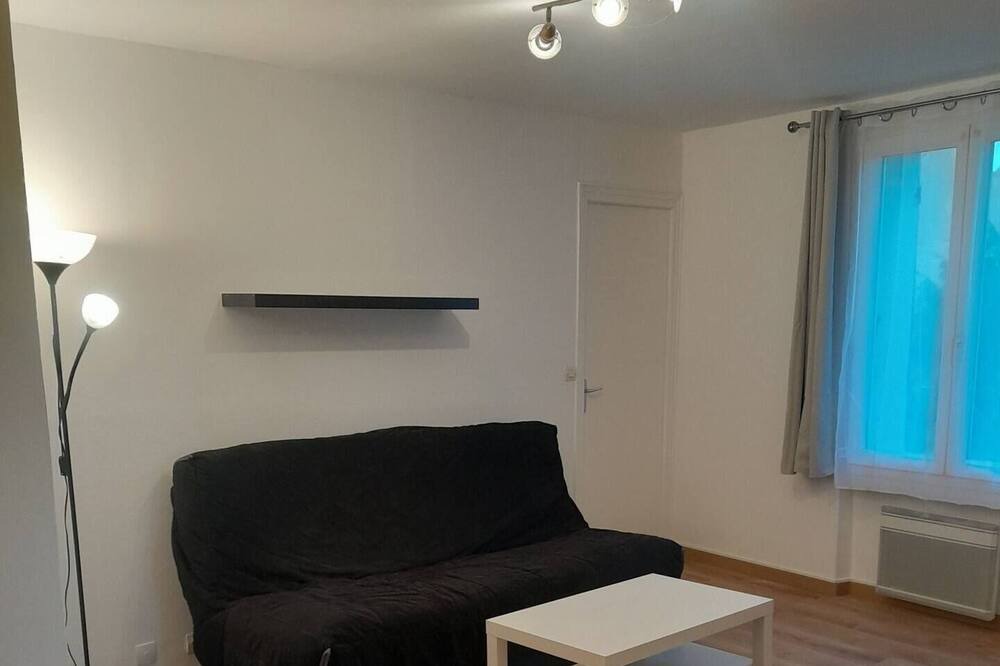 Photo of Bedroom in Gonesse