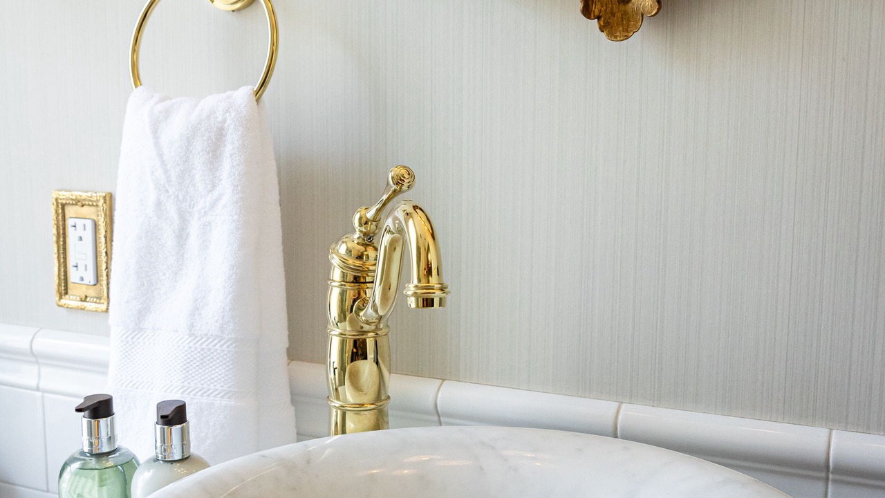 Photo of Others in Thompson