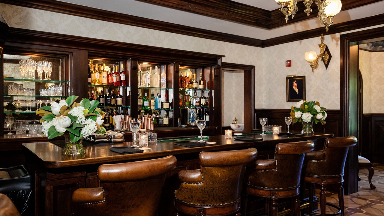 Photo of Others in Thompson