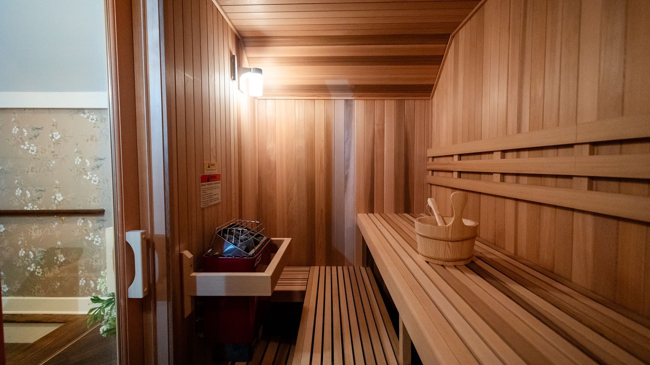 Photo of Others in Thompson