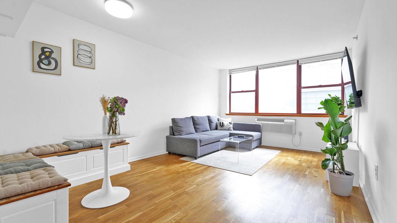 Photo of Others in Hoboken