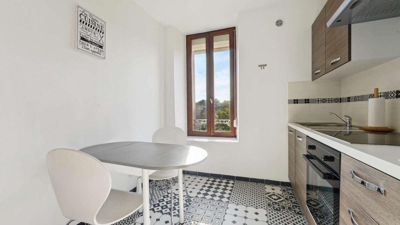 Photo of Kitchen in Charleville-Mezieres