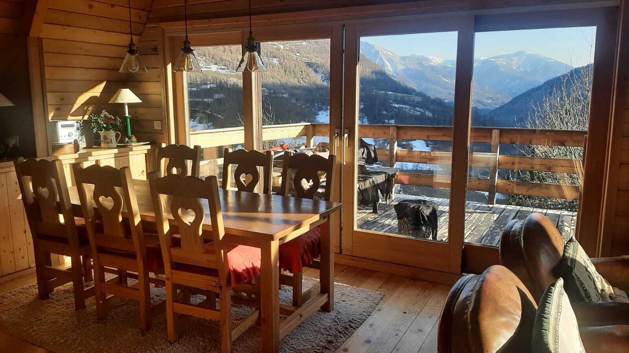 Photo of Others in Allos