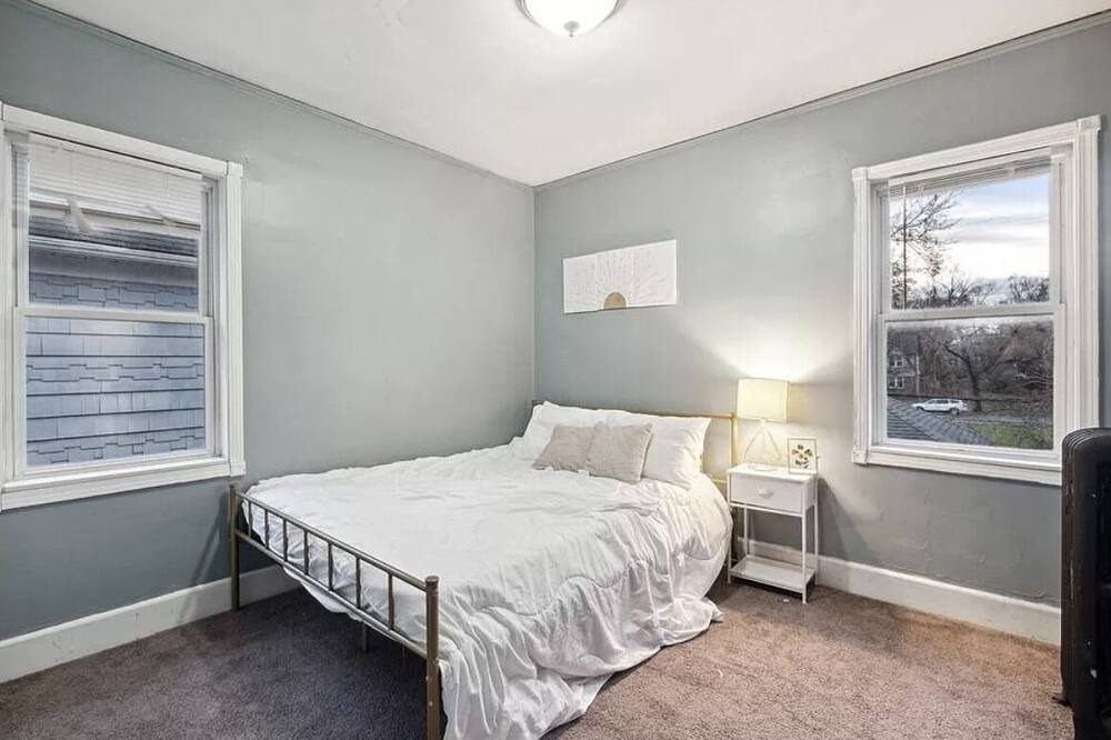 Photo of Bedroom in Grosse Pointe