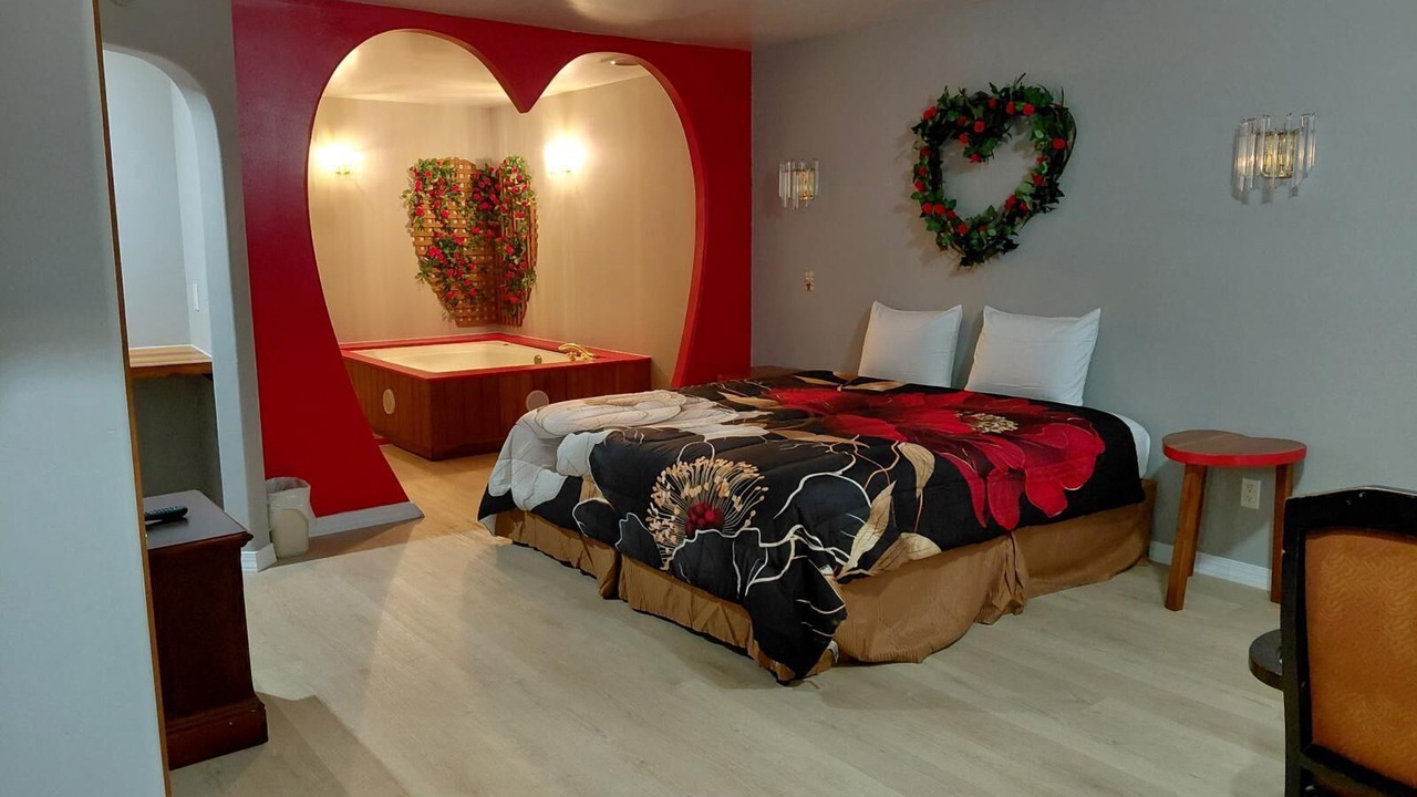 Photo of Bedroom in Howell