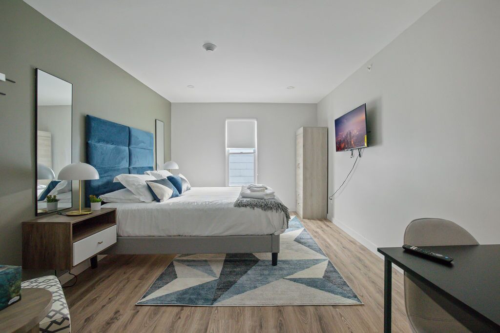 Photo of Others in Middletown