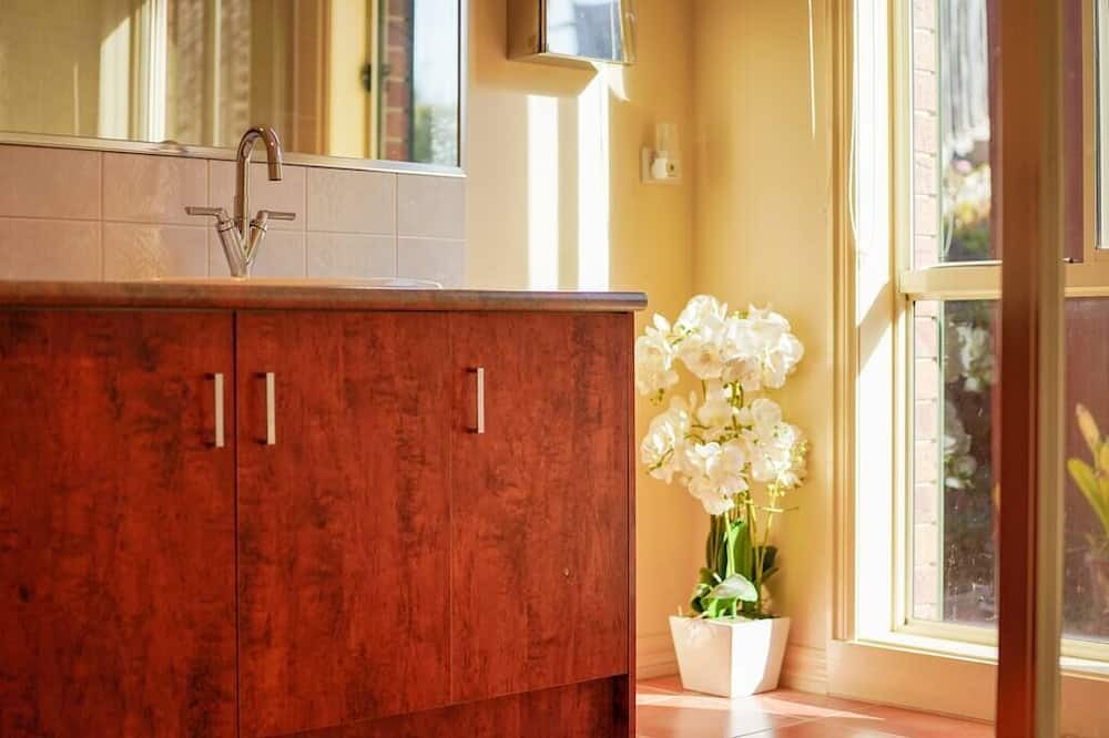 Photo of Others in Darley