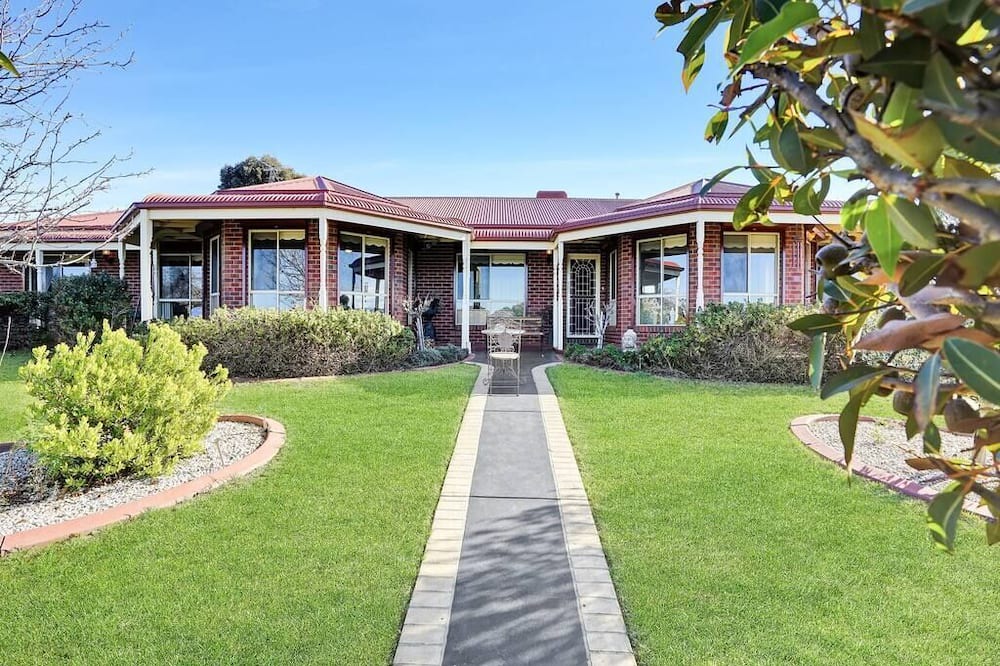 Photo of Others in Darley