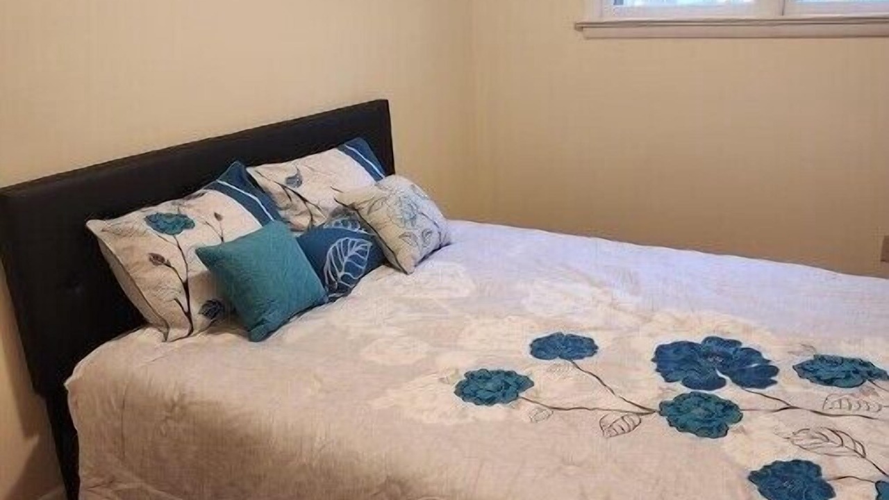 Photo of Bedroom in Maple Shade