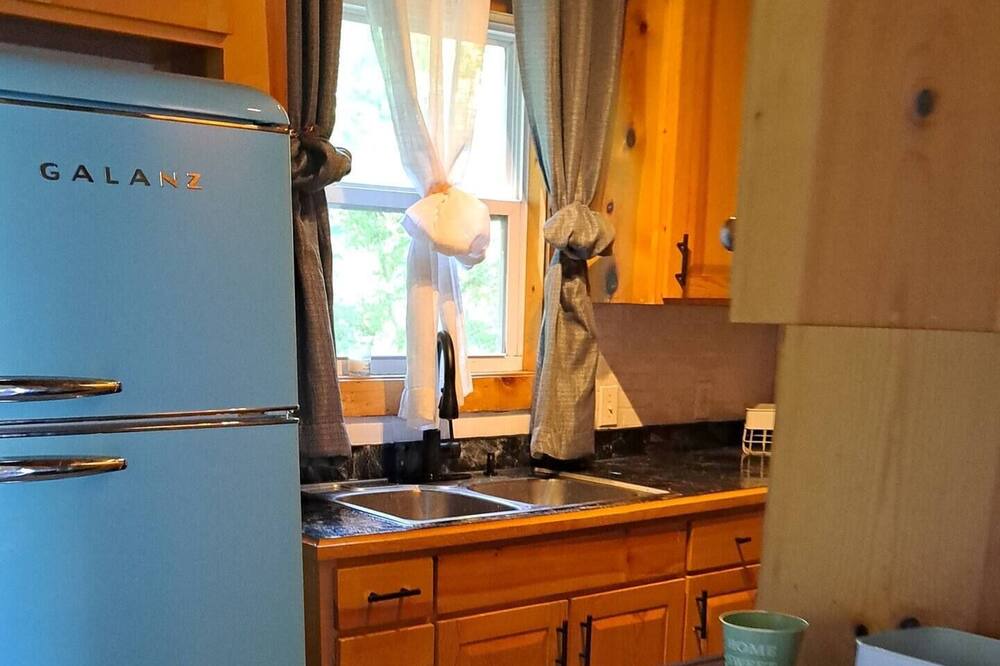 Photo of Kitchen in Maryville