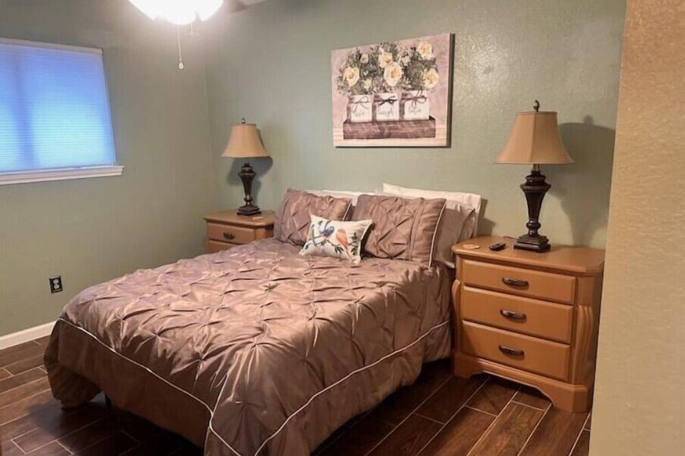 Photo of Bedroom in Morgans Point Resort