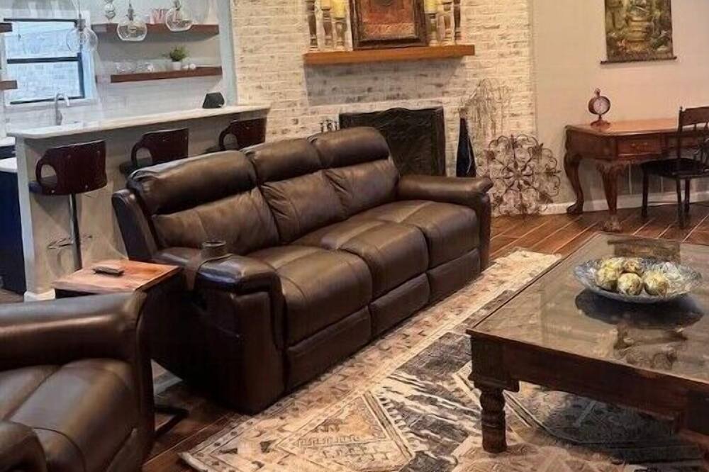 Photo of Livingroom in Morgans Point Resort