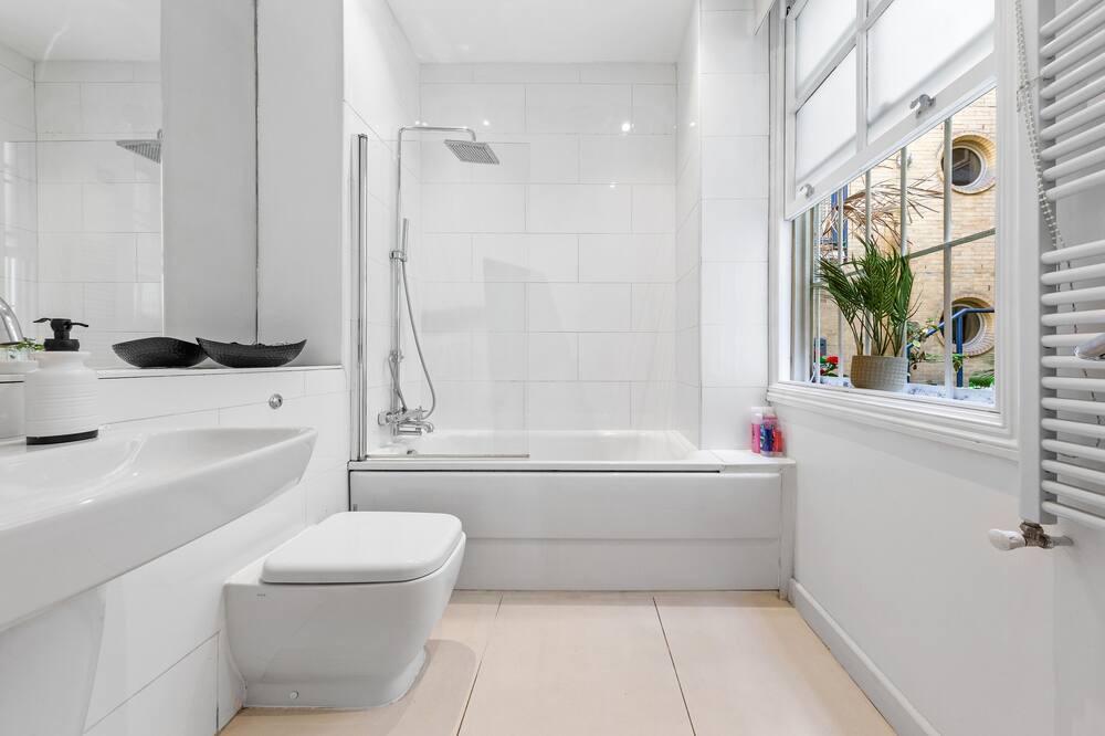 Photo of Bathroom in London City Centre