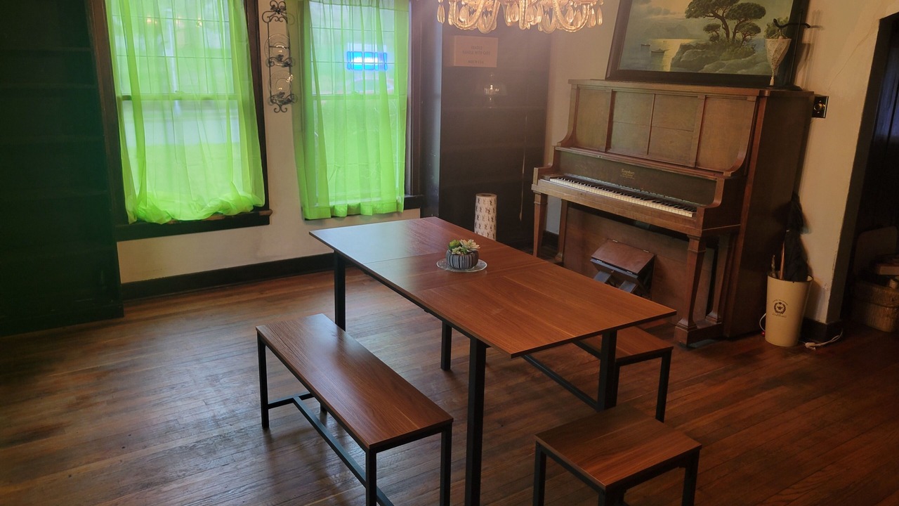 Photo of Others in Richmond