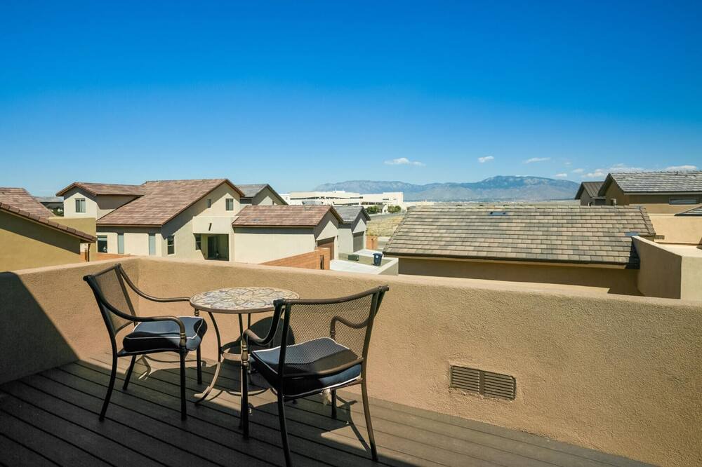 Photo of Outdoor in Mesa Del Sol Innovation Park
