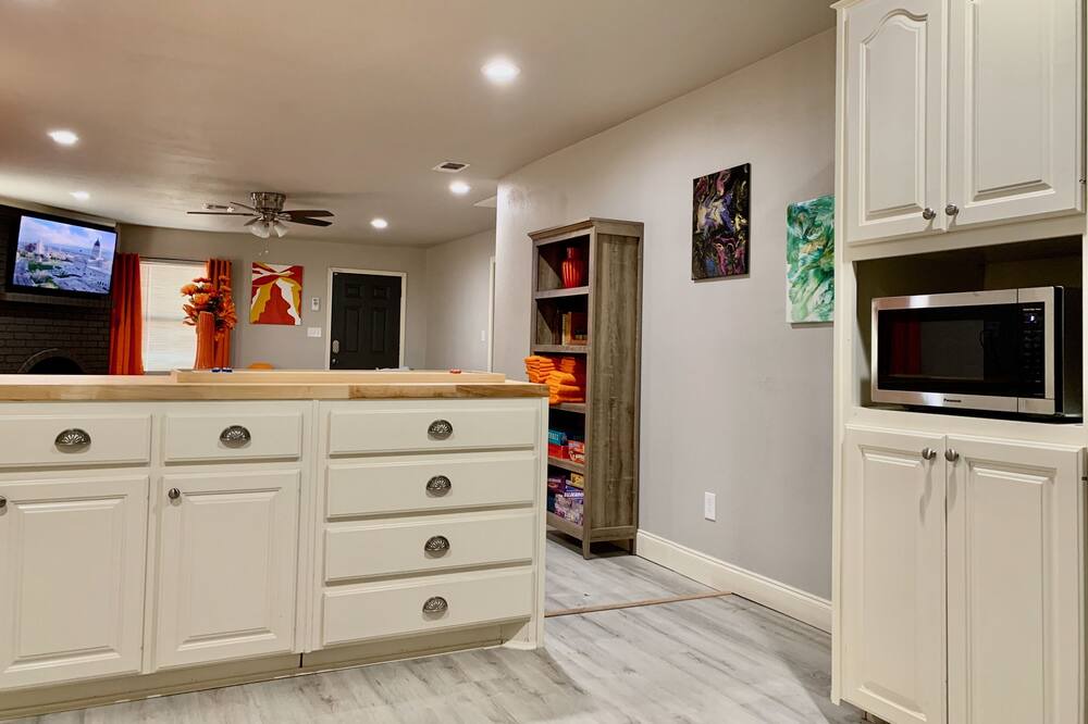 Photo of Kitchen in Heart of Lubbock