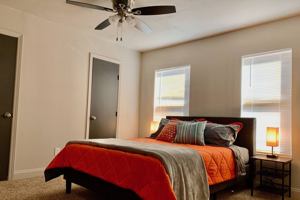Photo of Bedroom in Heart of Lubbock
